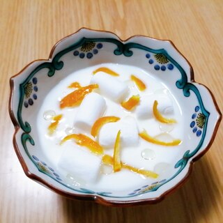 柑橘風味☆マシュマロと甘夏の皮の蜂蜜ヨーグルト